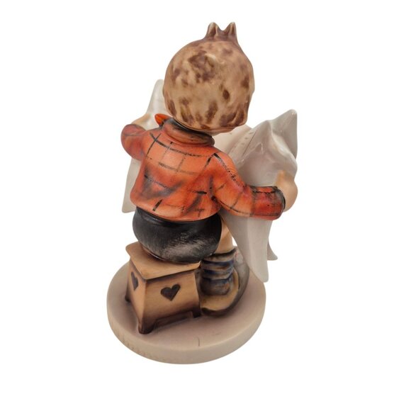 Latest News Figurine Goebel Hummel 184 Porcelain TMK 3 W Germany Boy Newspaper - Picture 4 of 10
